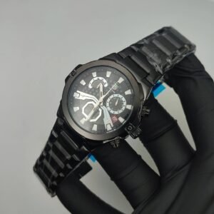 Business Casual Men’s Chronograph Watch (Black)